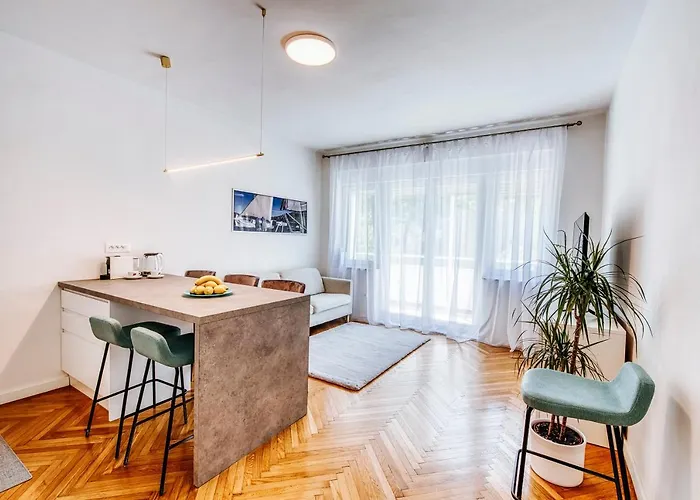 Center Апартаменты *