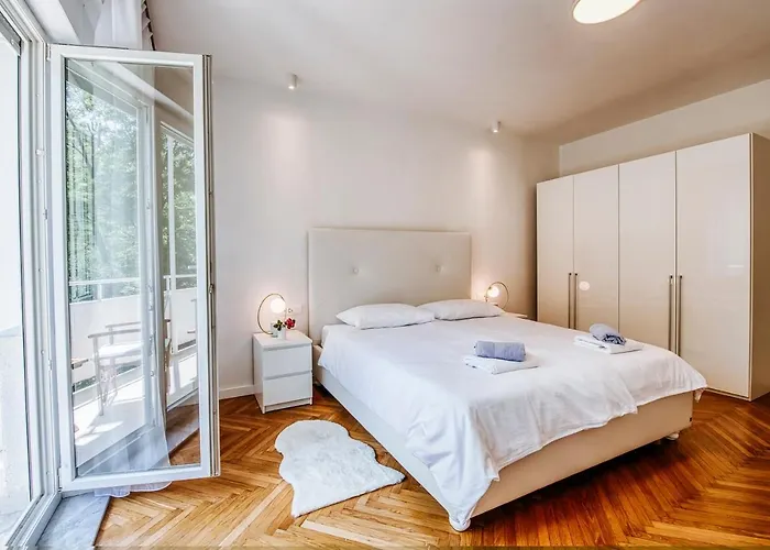 Center Апартаменты *